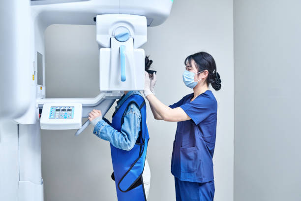 Best Weekend Emergency Dentist in Charlotte, TX